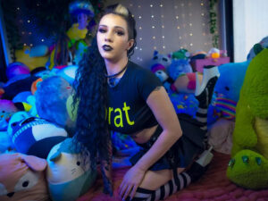 Home - Skylar Calico